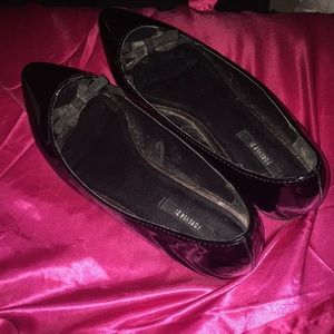 Black Pointed Toe Flats
